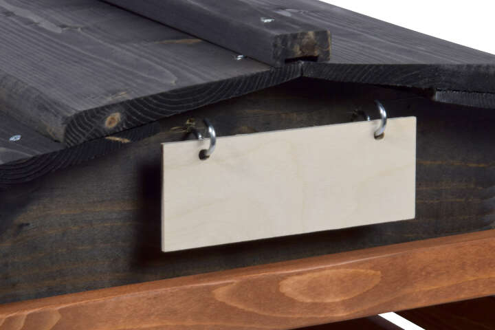 dobar Mährobotergarage mit Schild